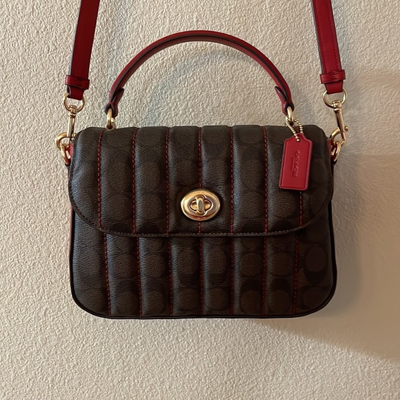 Host Pick 9/16!!!🎉🎊 Coach Top Handle Quilted Marlie Purse - Picture 6 of 11